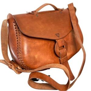 The Harrison Leather bag by Chuupul Leather